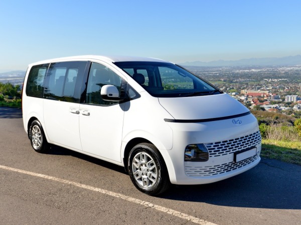 Van: 10 Seater